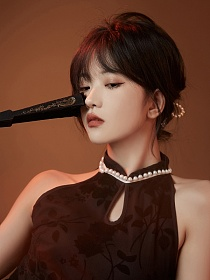 小叔的黑卡1