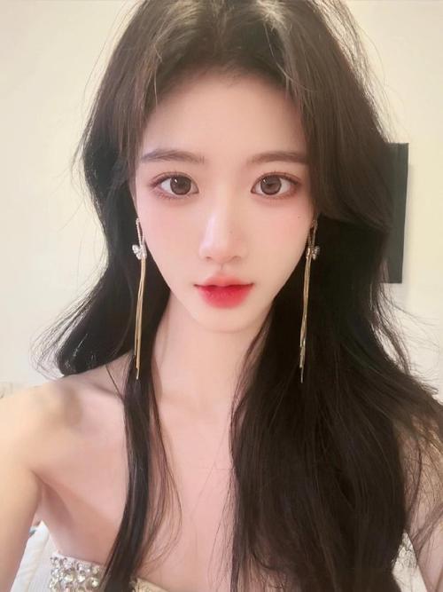 我被御赐给夺嫡失败的王爷当正妃1