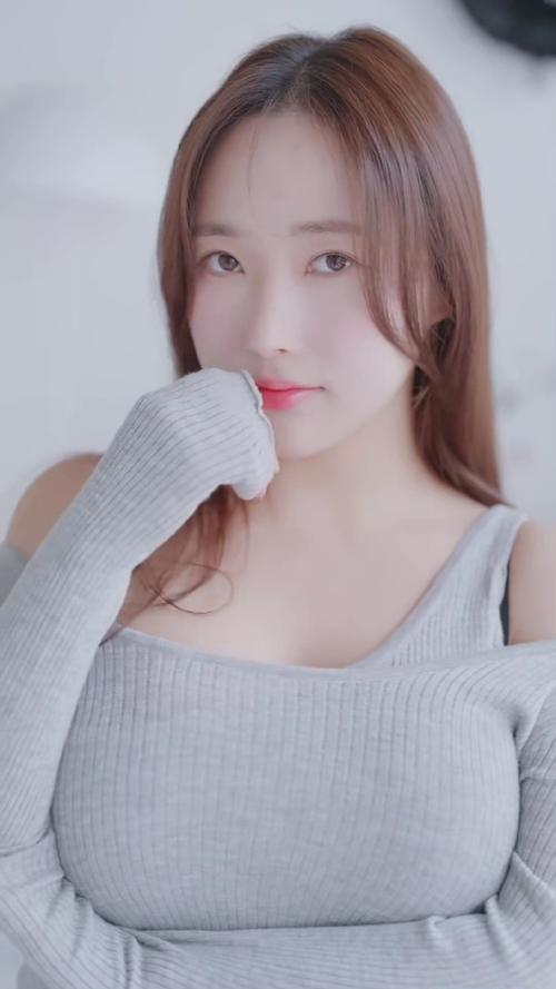心机霸总,在线跪求名分1